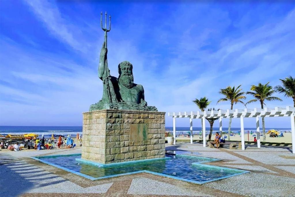 Hospedagem Primeira Quadra Da Praia 프라이아 그란데 외부 사진