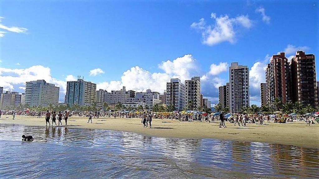 Hospedagem Primeira Quadra Da Praia 프라이아 그란데 외부 사진