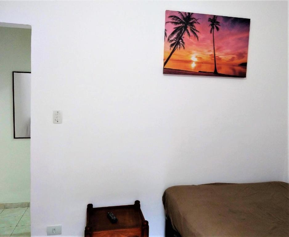 Hospedagem Primeira Quadra Da Praia 프라이아 그란데 외부 사진